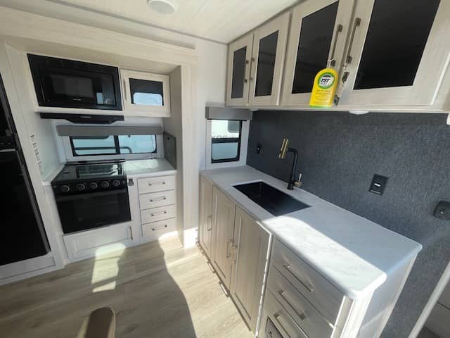 2026 Forest River 2026 Forest River Surveyor Legend - thumbnail 7