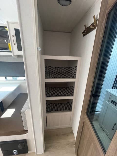 2026 Forest River 2026 Forest River Surveyor Legend - thumbnail 10