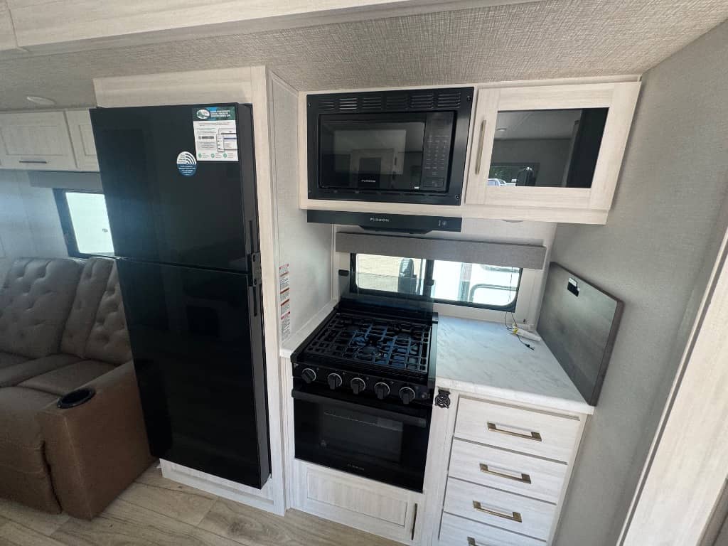 2026 Forest River 2026 Forest River Surveyor Legend - thumbnail 8