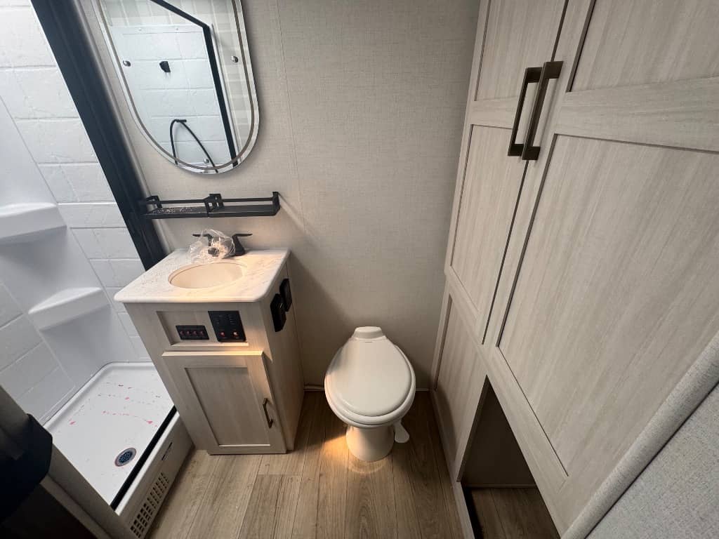 2026 Forest River 2026 Forest River Surveyor Legend - thumbnail 10