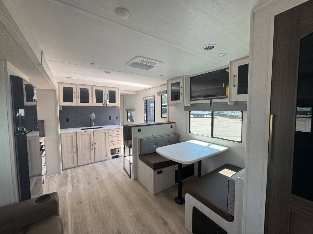 2026 Forest River 2026 Forest River Surveyor Legend - thumbnail 13