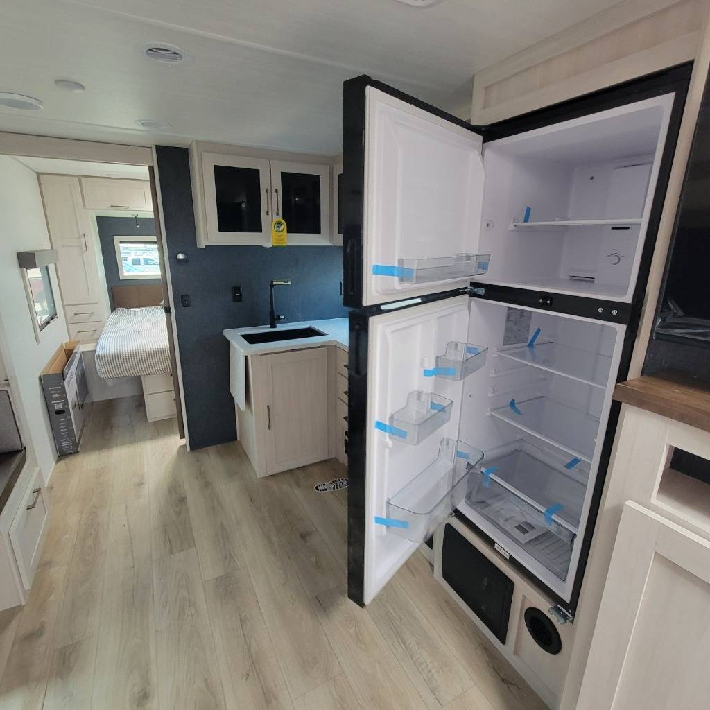 2026 Forest River 2026 Forest River Grand Surveyor - thumbnail 19