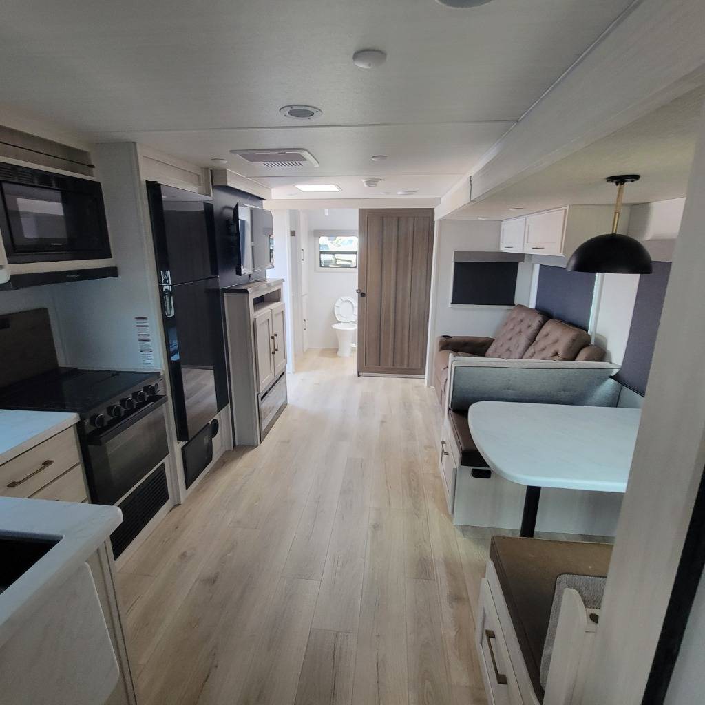 2026 Forest River 2026 Forest River Grand Surveyor - thumbnail 22