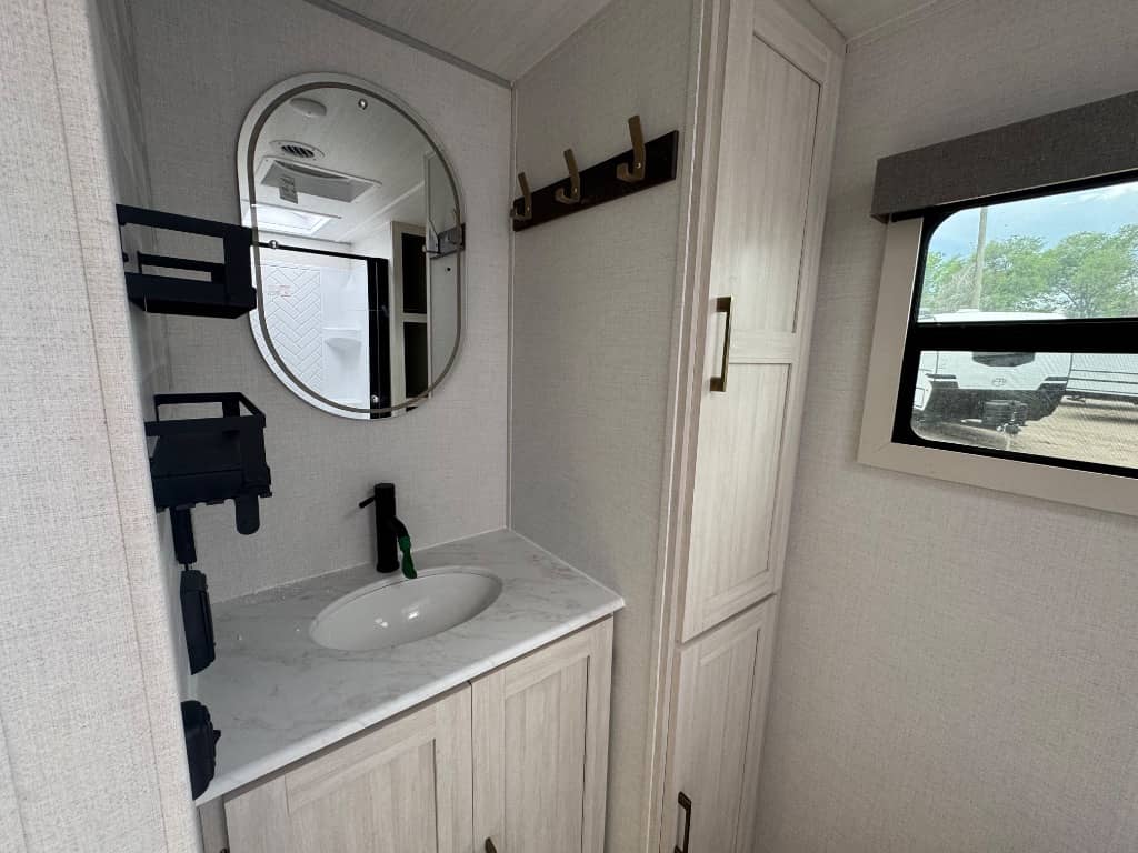 2026 Forest River 2026 Forest River Grand Surveyor - thumbnail 8