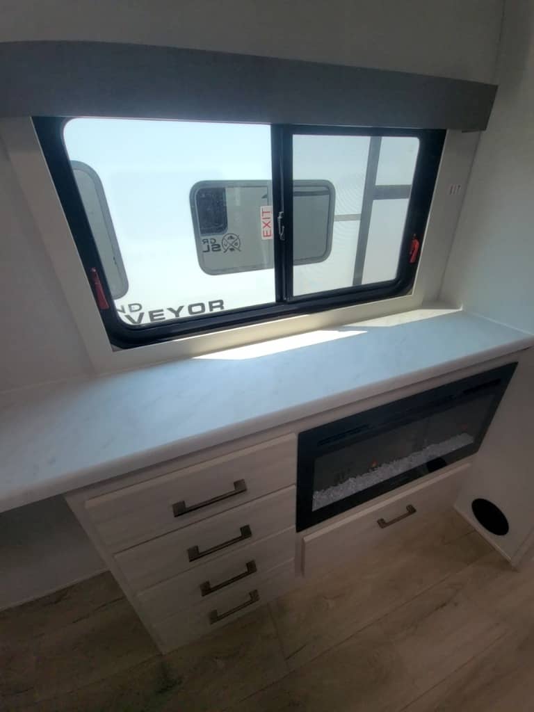 2026 Forest River 2026 Forest River Surveyor Legend - thumbnail 21