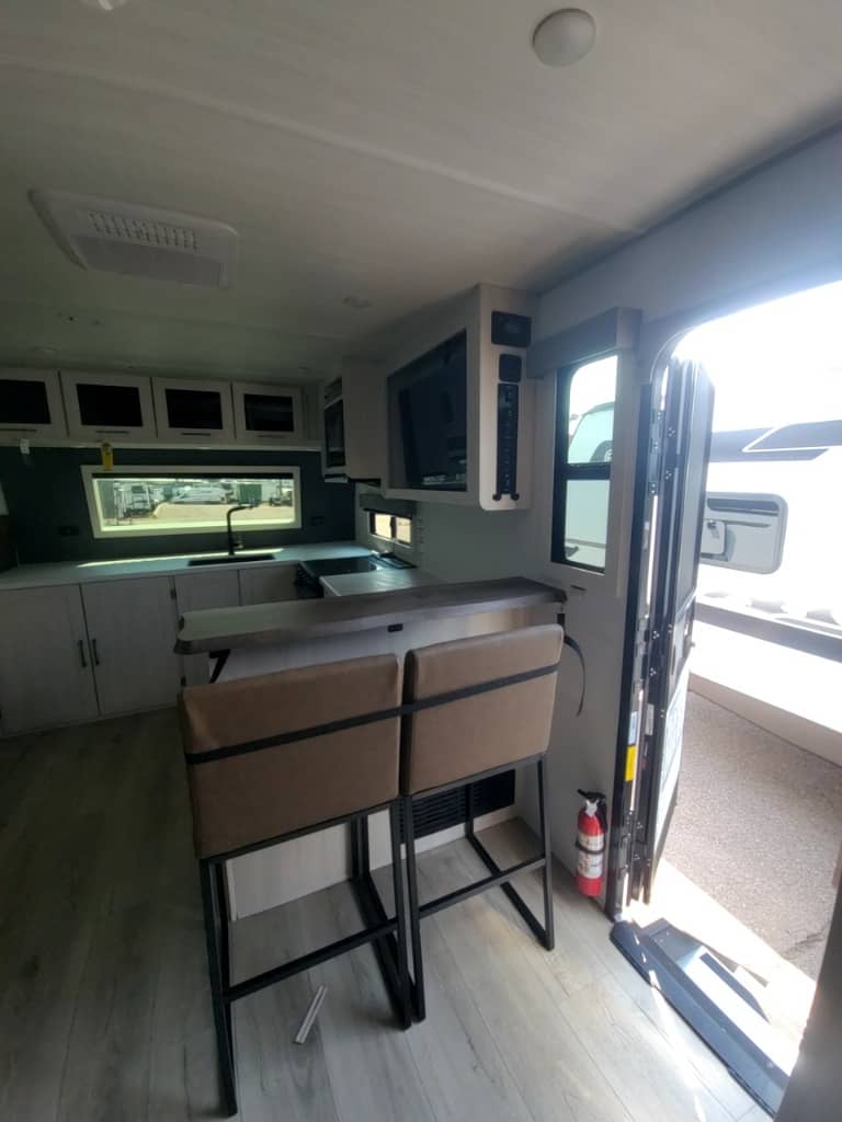 2026 Forest River 2026 Forest River Surveyor Legend - thumbnail 29