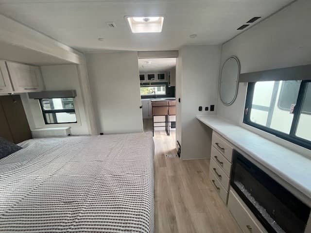 2026 Forest River 2026 Forest River Grand Surveyor - thumbnail 11