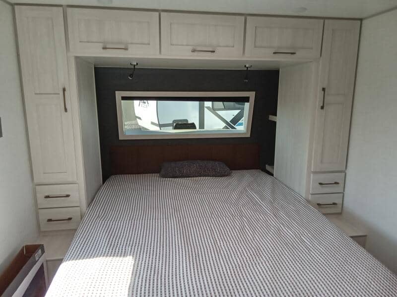 2026 Forest River 2026 Forest River Grand Surveyor - thumbnail 7