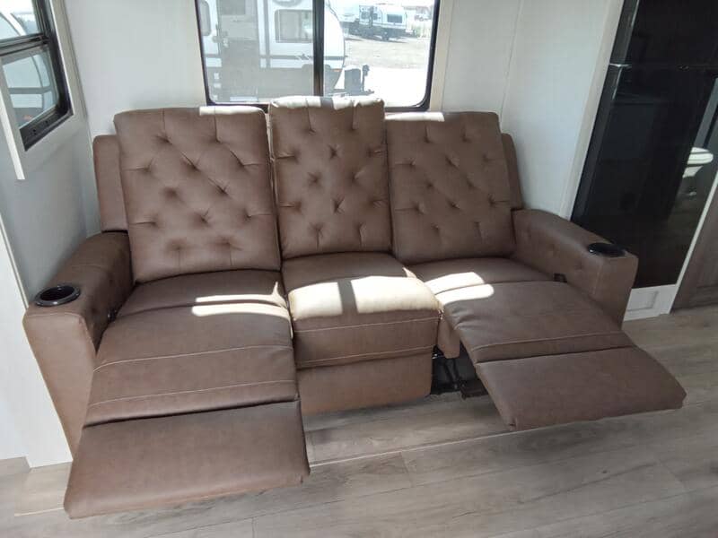 2026 Forest River 2026 Forest River Grand Surveyor - thumbnail 16