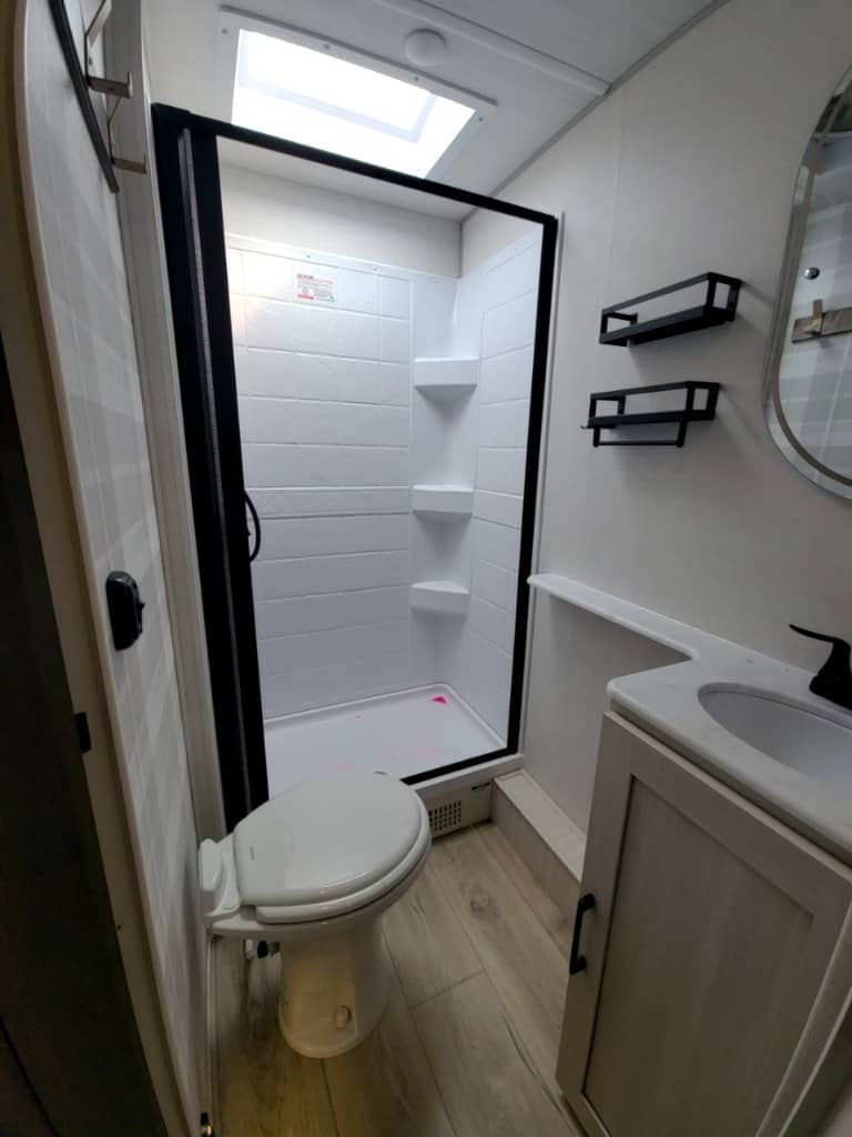 2026 Forest River RV 2026 Forest River RV Surveyor Legend - thumbnail 36