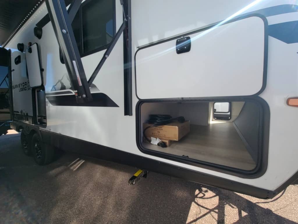 2026 Forest River RV 2026 Forest River RV Surveyor Legend - thumbnail 14