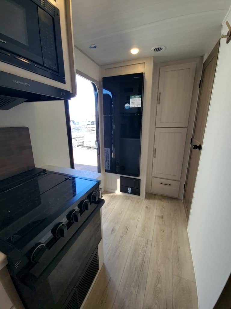 2026 Forest River RV 2026 Forest River RV Surveyor Legend - thumbnail 20