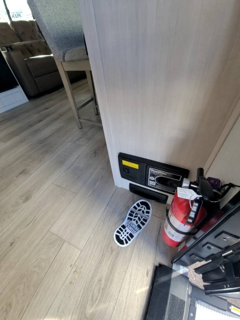 2026 Forest River 2026 Forest River Surveyor Legend - thumbnail 14