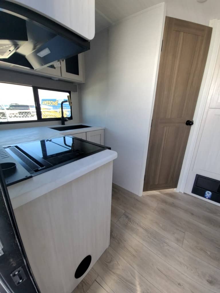 2026 Forest River 2026 Forest River Surveyor Legend - thumbnail 15