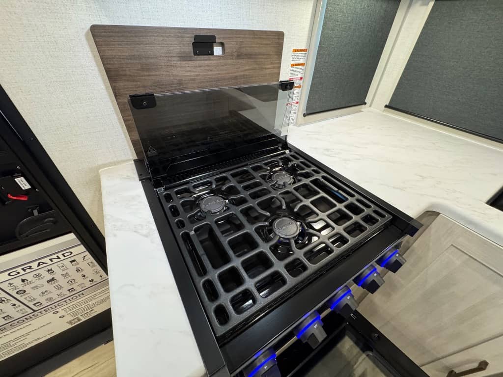 2026 Forest River 2026 Forest River Surveyor Legend - thumbnail 16