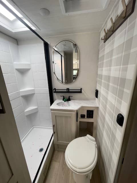 2026 Forest River RV 2026 Forest River RV Surveyor Legend - thumbnail 9