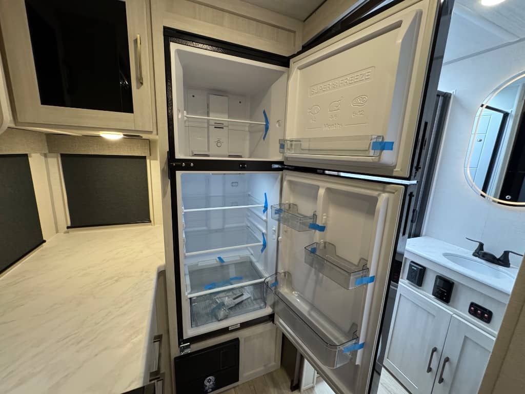 2026 Forest River 2026 Forest River Surveyor Legend - thumbnail 16