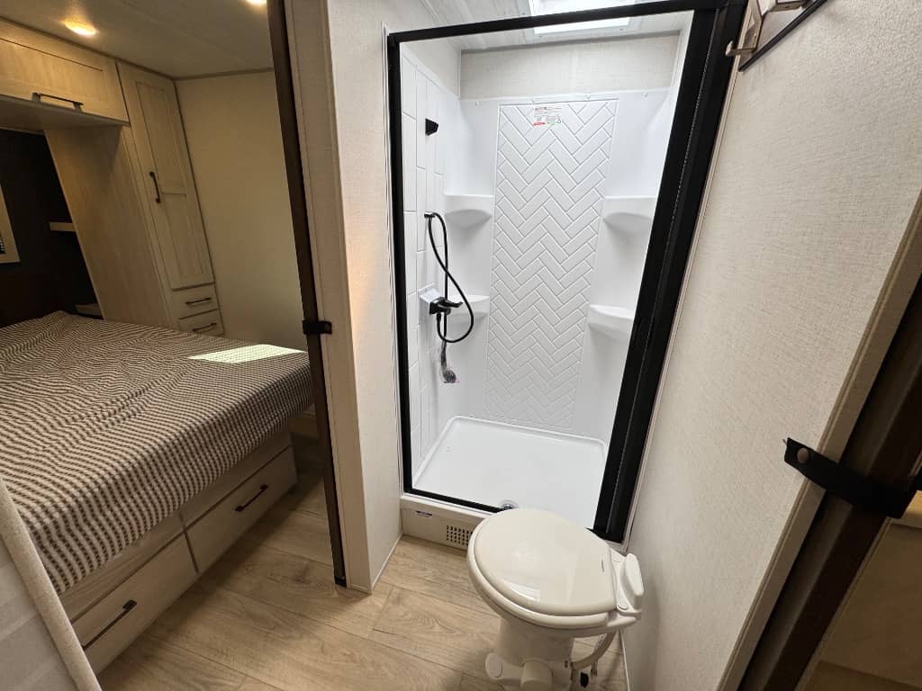 2026 Forest River 2026 Forest River Grand Surveyor - thumbnail 18