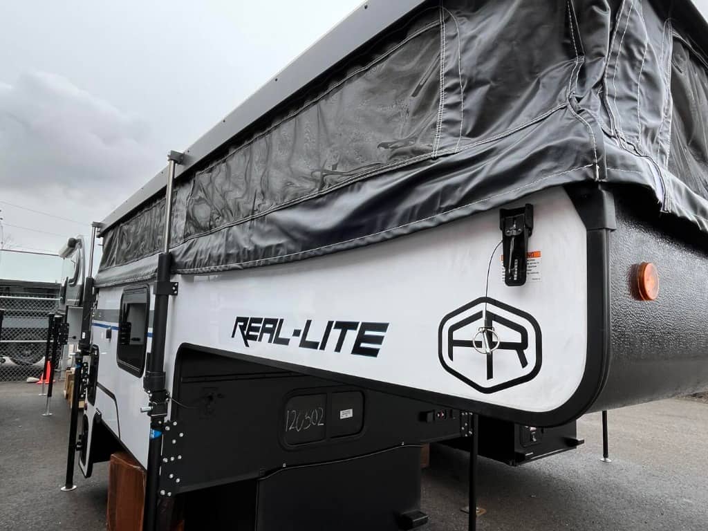 2026 Palomino 2026 Palomino Real-Lite - thumbnail 3