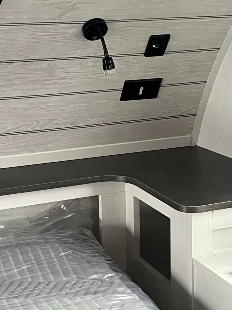 2026 Palomino 2026 Palomino Real-Lite Hard Side Max - thumbnail 13