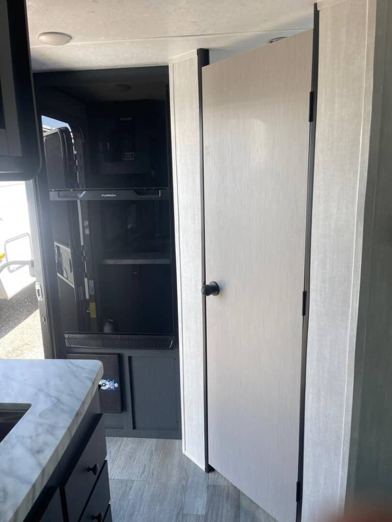 2026 Coachmen 2026 Coachmen Apex Ultra-Lite - thumbnail 11