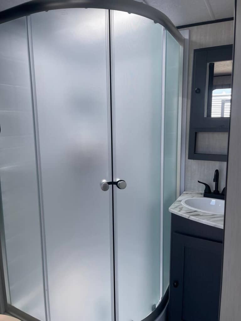 2026 Coachmen 2026 Coachmen Apex Ultra-Lite - thumbnail 12