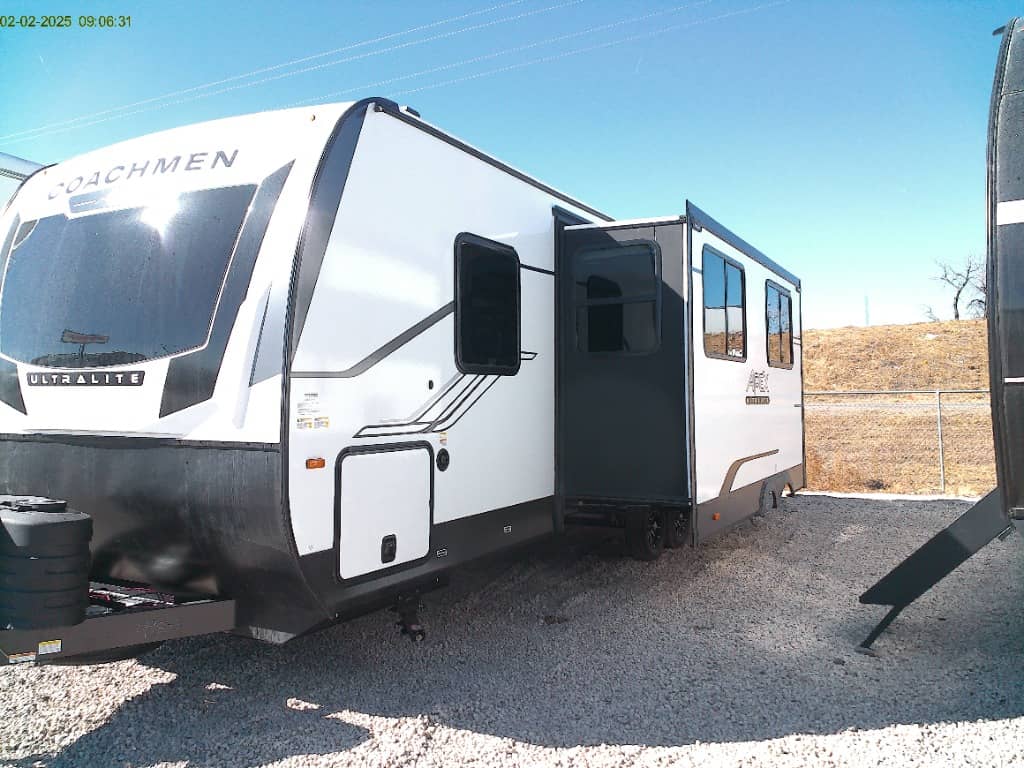 2026 Coachmen 2026 Coachmen Apex Ultra-Lite - thumbnail 3