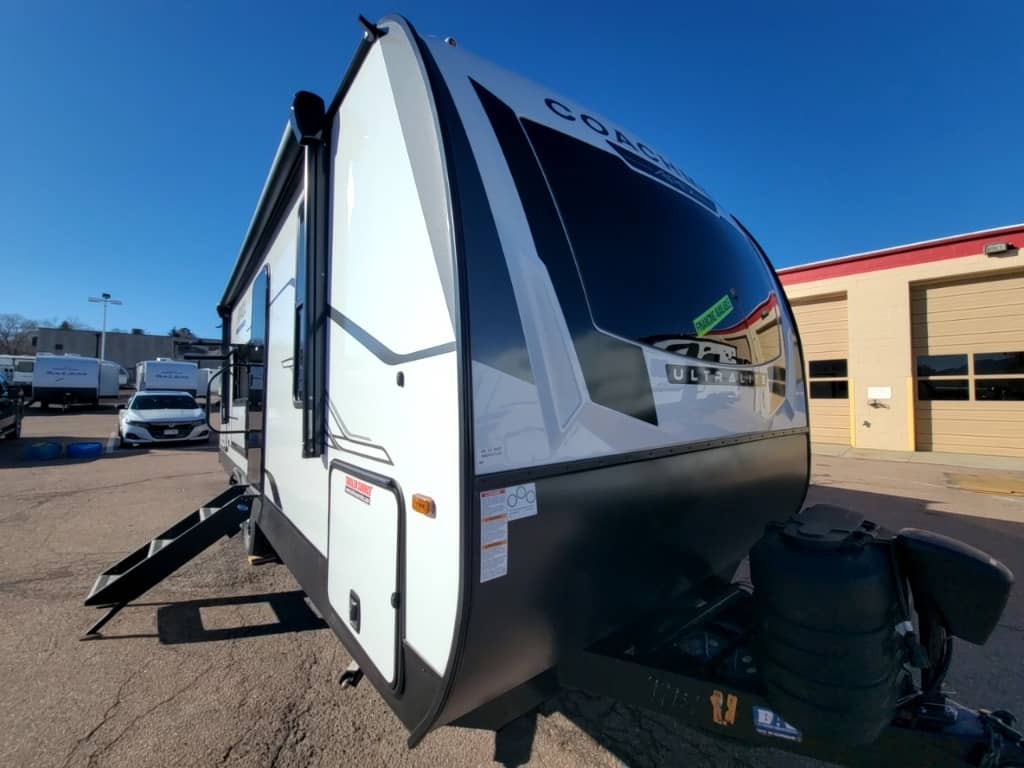 2026 Coachmen 2026 Coachmen Apex Ultra-Lite - thumbnail 9