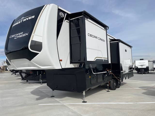 2026 Forest River 2026 Forest River Cedar Creek Experience - thumbnail 2