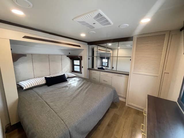 2026 Forest River 2026 Forest River Cedar Creek Experience - thumbnail 10