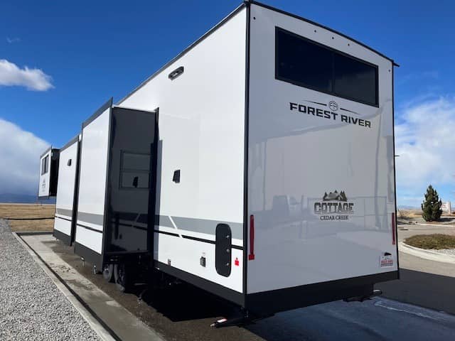 2026 Forest River 2026 Forest River Cedar Creek Cottage - thumbnail 4