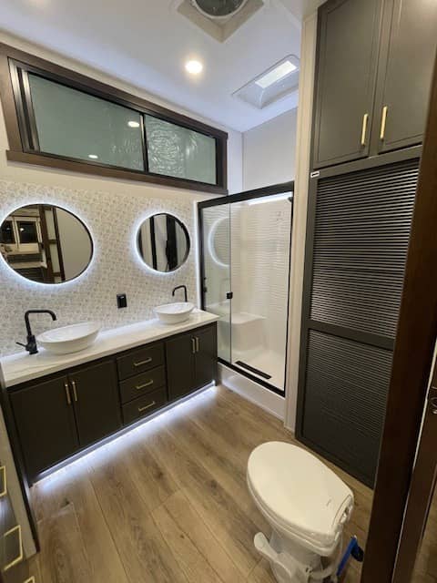 2026 Forest River 2026 Forest River Cedar Creek Cottage - thumbnail 18