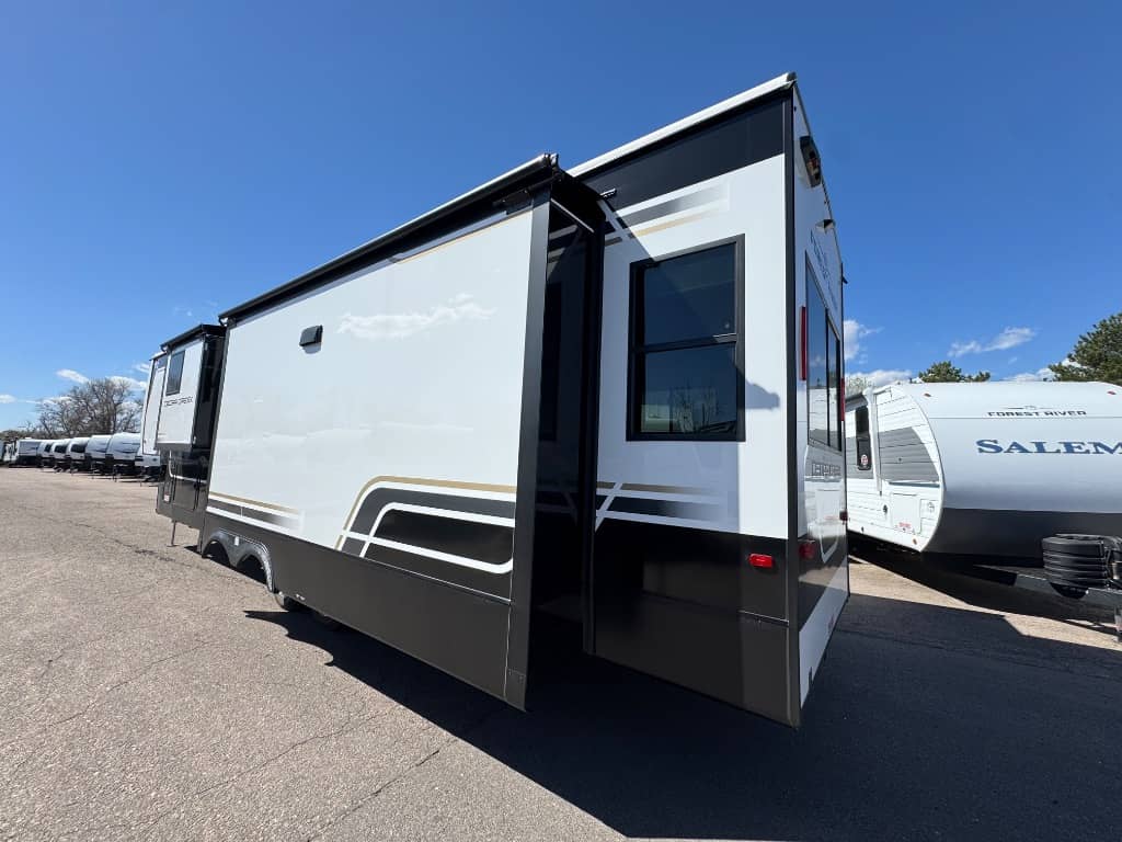 2026 Forest River 2026 Forest River Cedar Creek - thumbnail 4