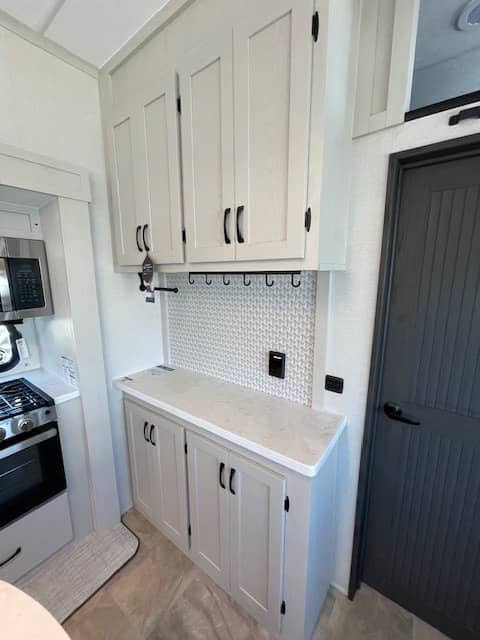 2026 Coachmen 2026 Coachmen Chaparral - thumbnail 8