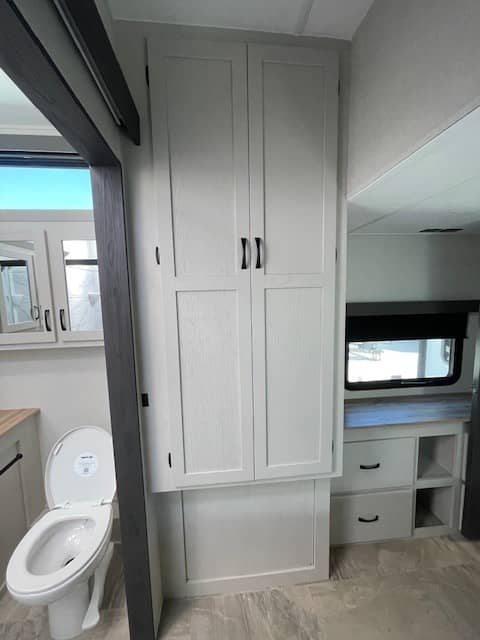 2026 Coachmen 2026 Coachmen Chaparral - thumbnail 11