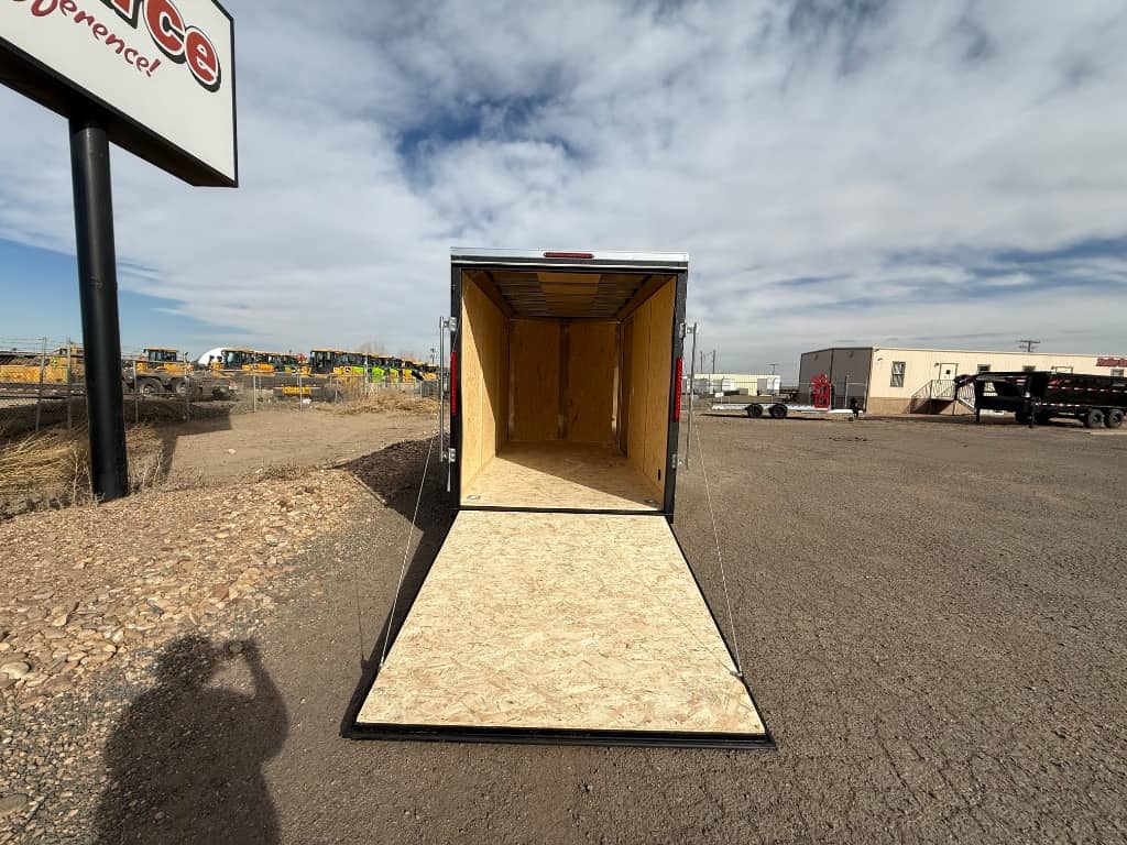 2026 Pace American 2026 Pace American 6 x 12 Outback DLX Flat Top V-Nose 3K - thumbnail 6