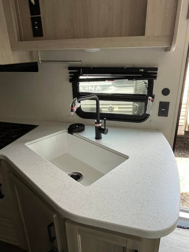 2026 Coachmen 2026 Coachmen Catalina Summit Series 8 - thumbnail 19