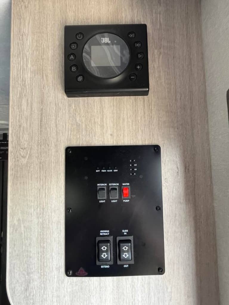 2026 Coachmen 2026 Coachmen Catalina Summit Series 8 - thumbnail 20