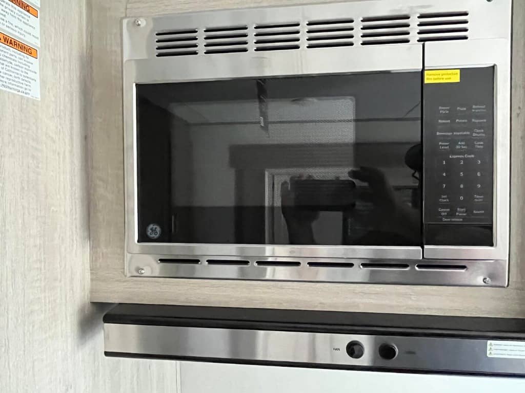 2026 Coachmen 2026 Coachmen Catalina Summit Series 8 - thumbnail 21