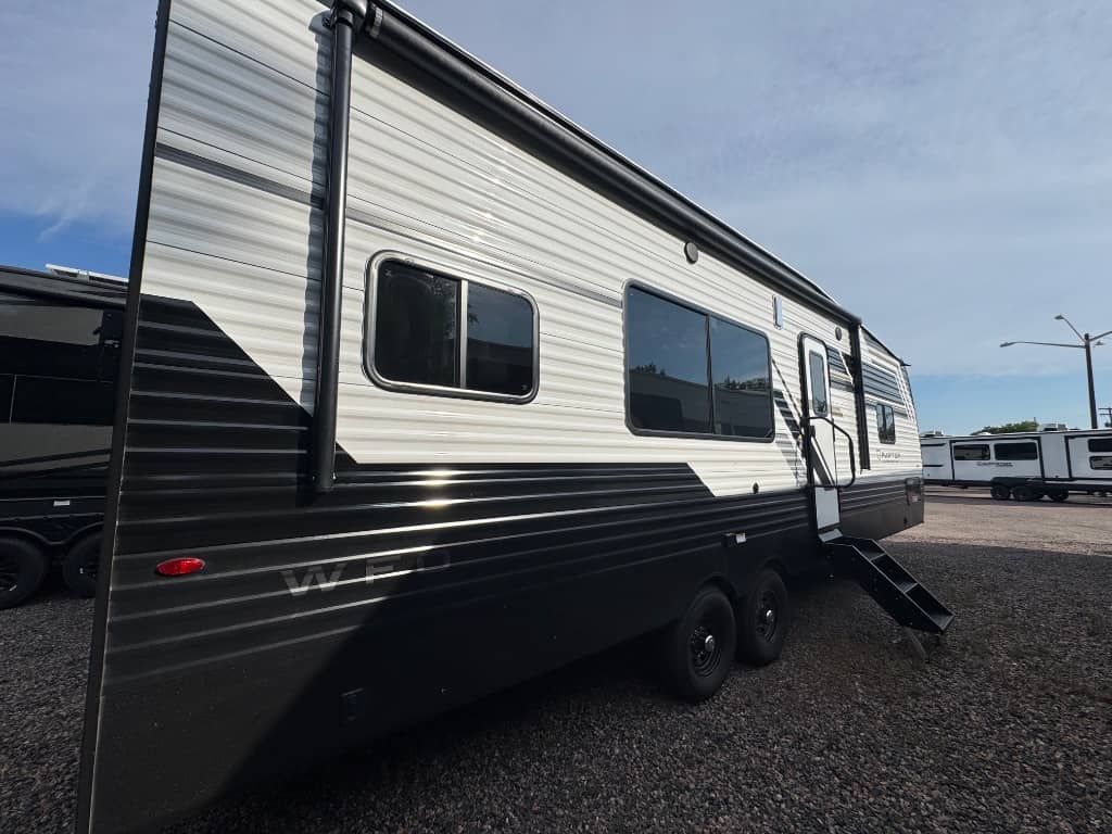 2026 Keystone RV 2026 Keystone RV Raptor Carbon Series Toy Hauler - thumbnail 5