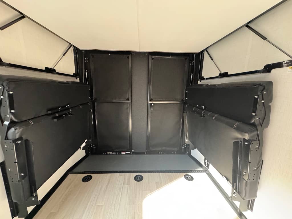 2026 Keystone RV 2026 Keystone RV Raptor Carbon Series Toy Hauler - thumbnail 13