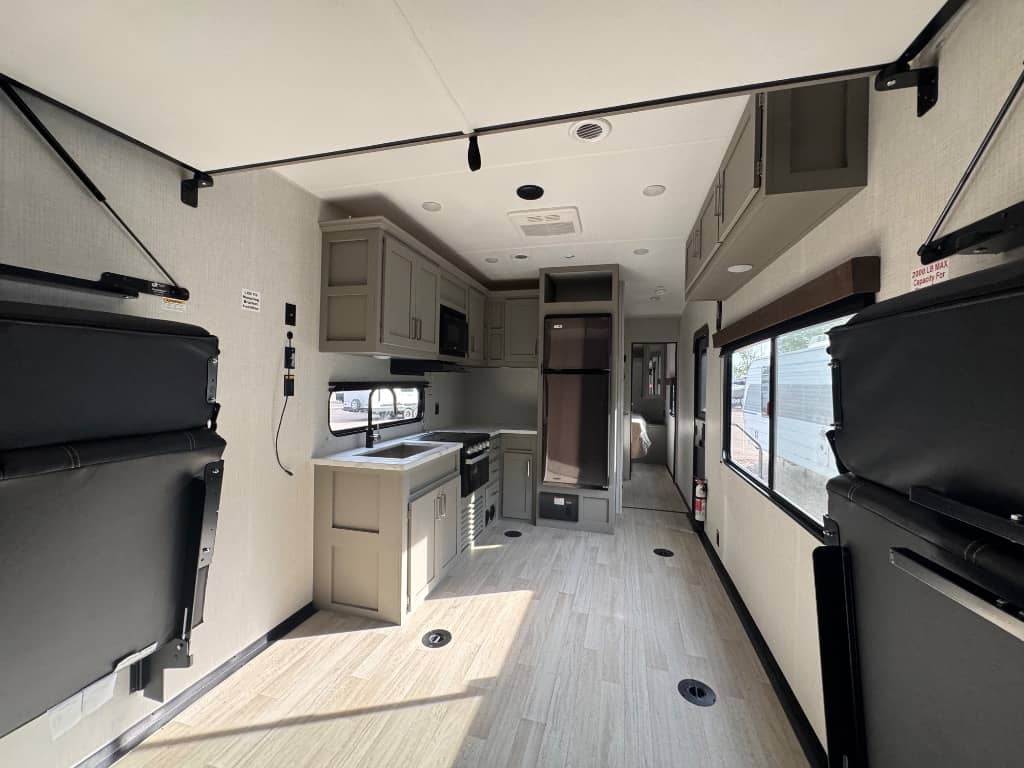 2026 Keystone RV 2026 Keystone RV Raptor Carbon Series Toy Hauler - thumbnail 15