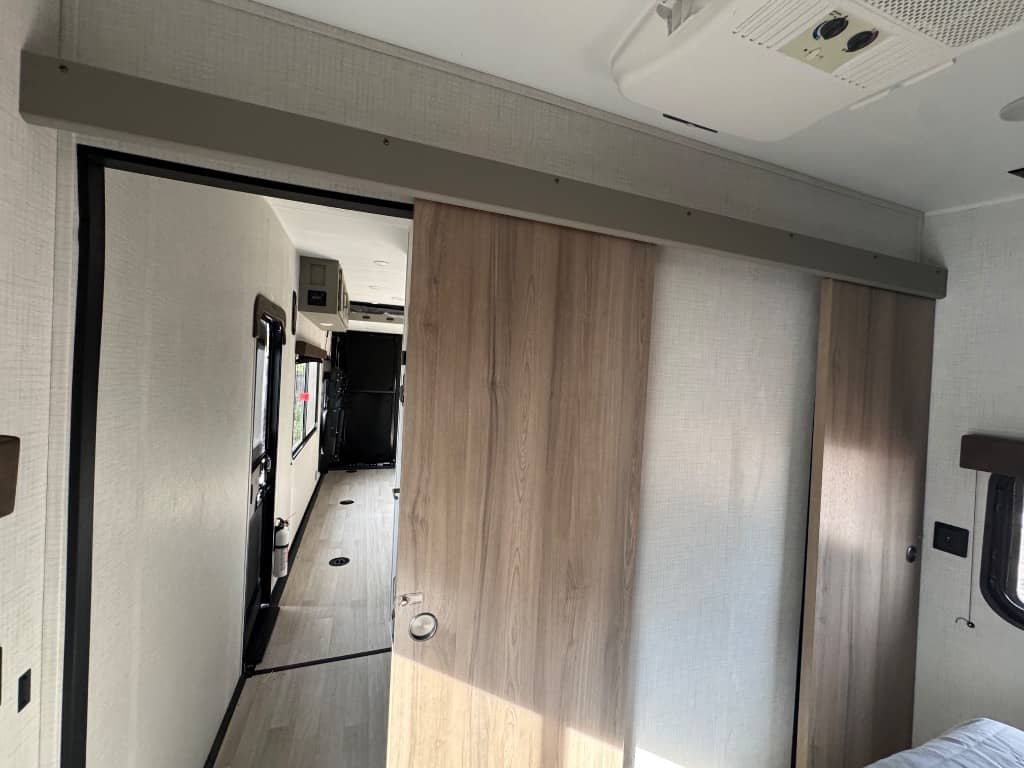 2026 Keystone RV 2026 Keystone RV Raptor Carbon Series Toy Hauler - thumbnail 20