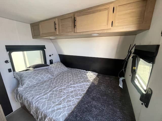 2026 Forest River 2026 Forest River Cherokee Wolf Pup Black Label - thumbnail 4