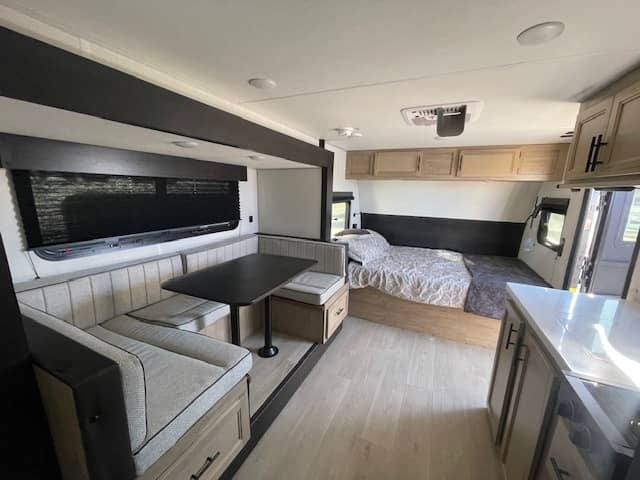 2026 Forest River 2026 Forest River Cherokee Wolf Pup Black Label - thumbnail 9