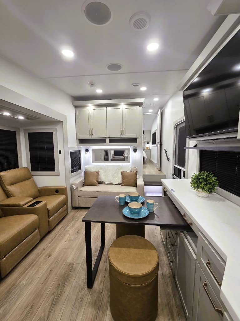 2026 Brinkley RV 2026 Brinkley RV Model Z - thumbnail 10