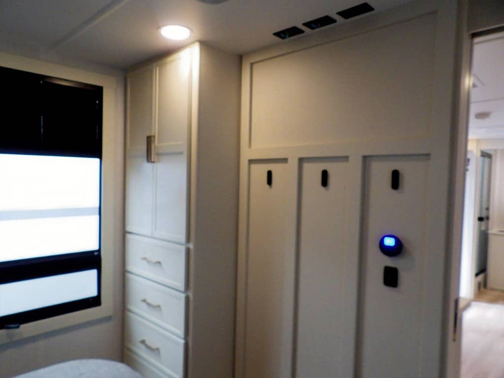 2026 Brinkley RV 2026 Brinkley RV Model IX - thumbnail 10