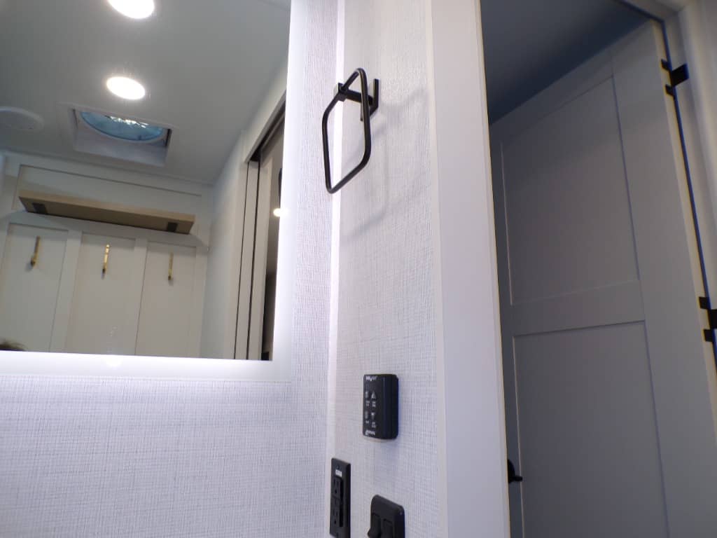 2026 Brinkley RV 2026 Brinkley RV Model I - thumbnail 41