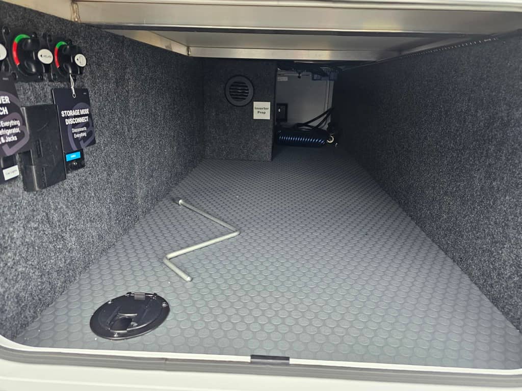 2026 Brinkley RV 2026 Brinkley RV Model IX - thumbnail 6