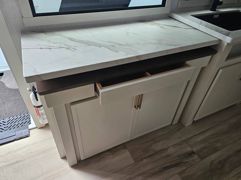 2026 Brinkley RV 2026 Brinkley RV Model IX - thumbnail 12